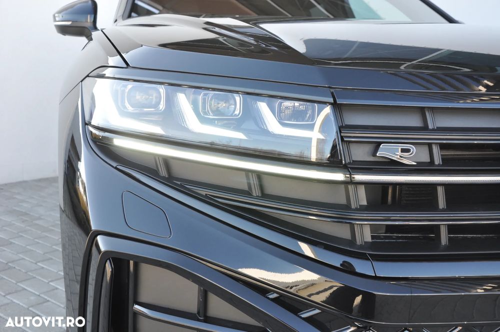 Volkswagen Touareg V6 TDI 4MOTION R-Line - 10