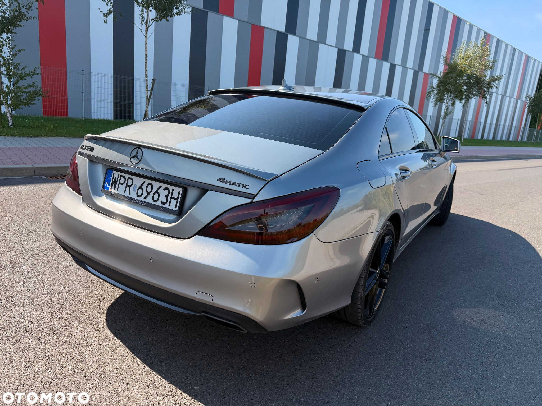 Mercedes-Benz CLS - 9