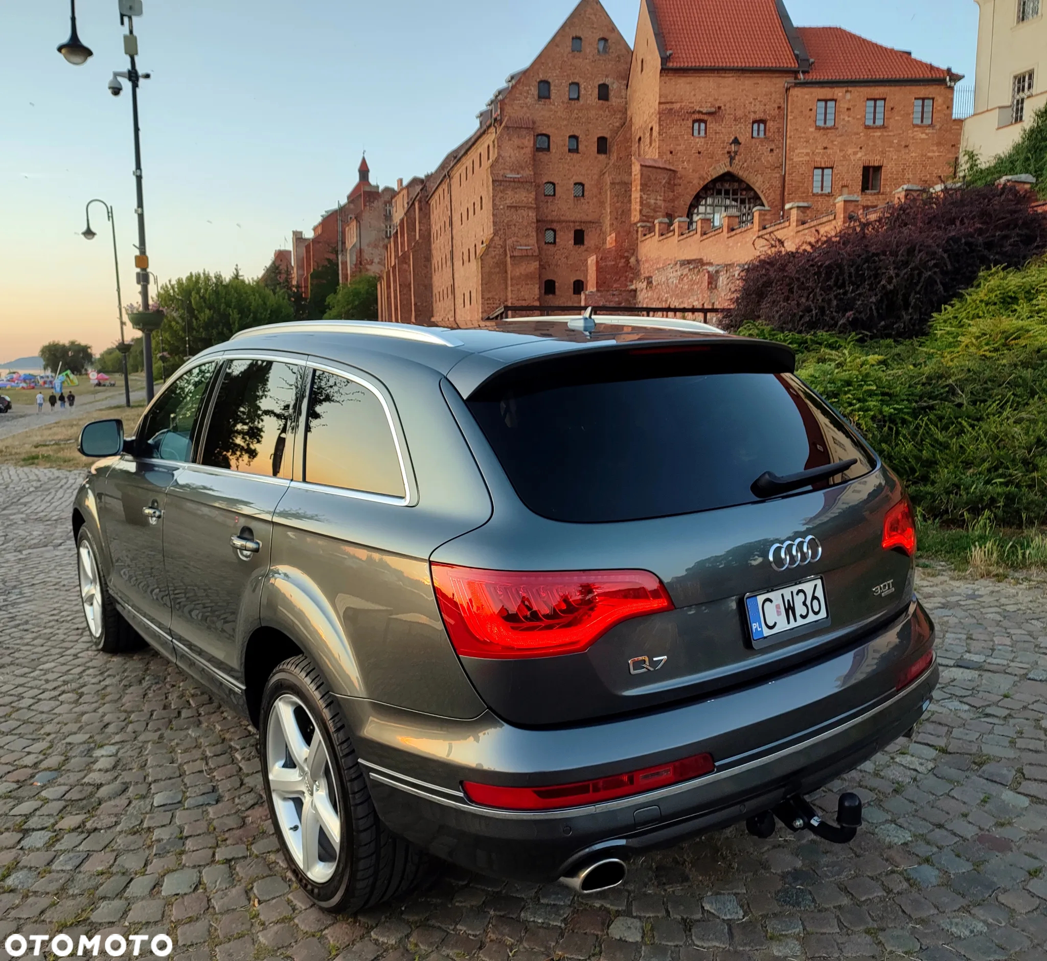 Audi Q7 3.0 TFSI Quattro Tiptronic - 24