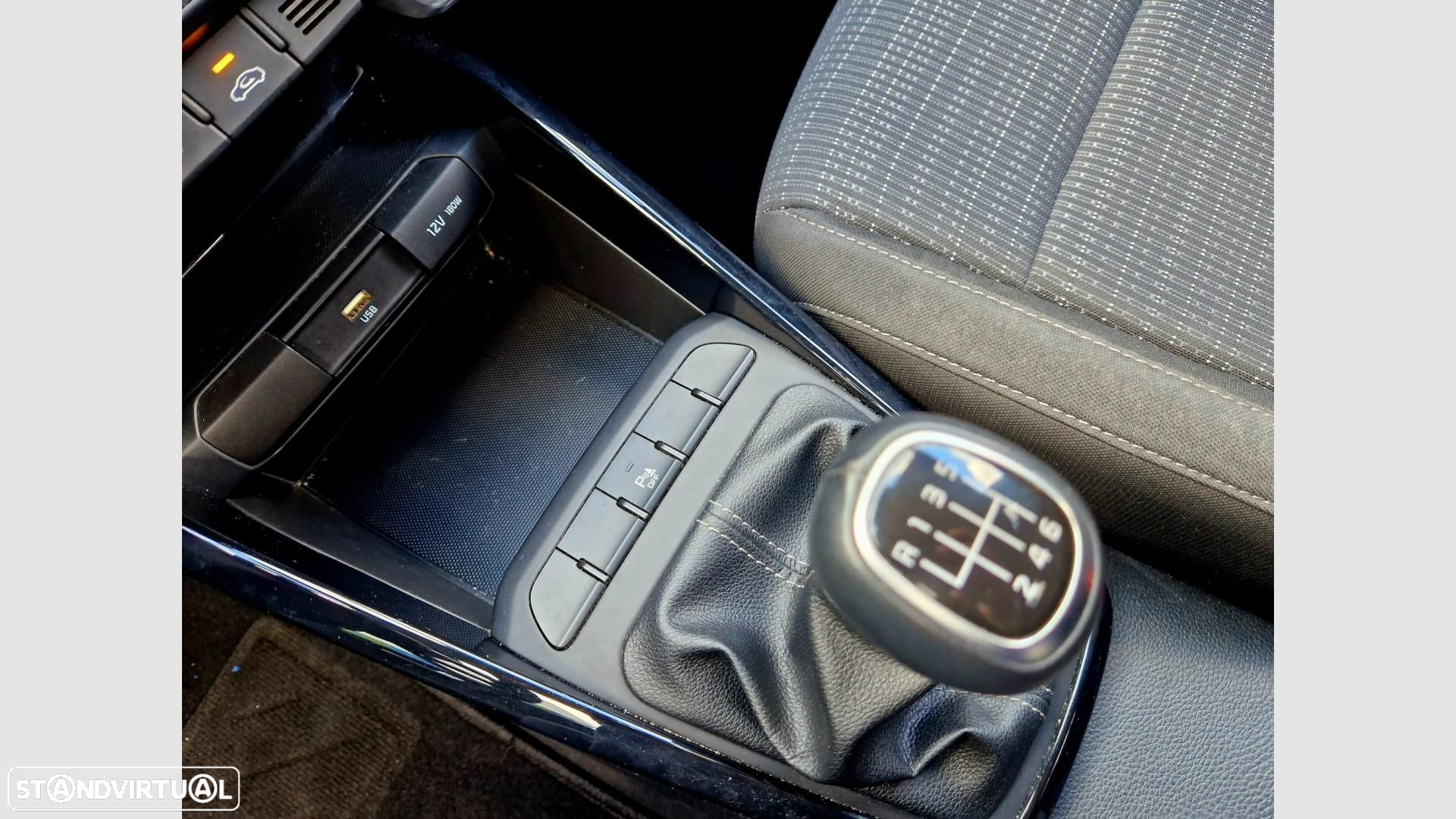 Kia Stonic 1.0 T-GDI Drive - 18
