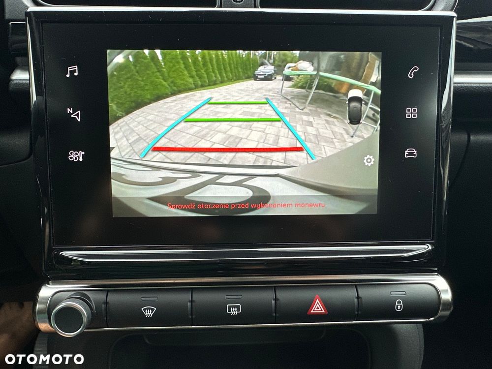 Citroën C3 1.2 PureTech Shine - 25