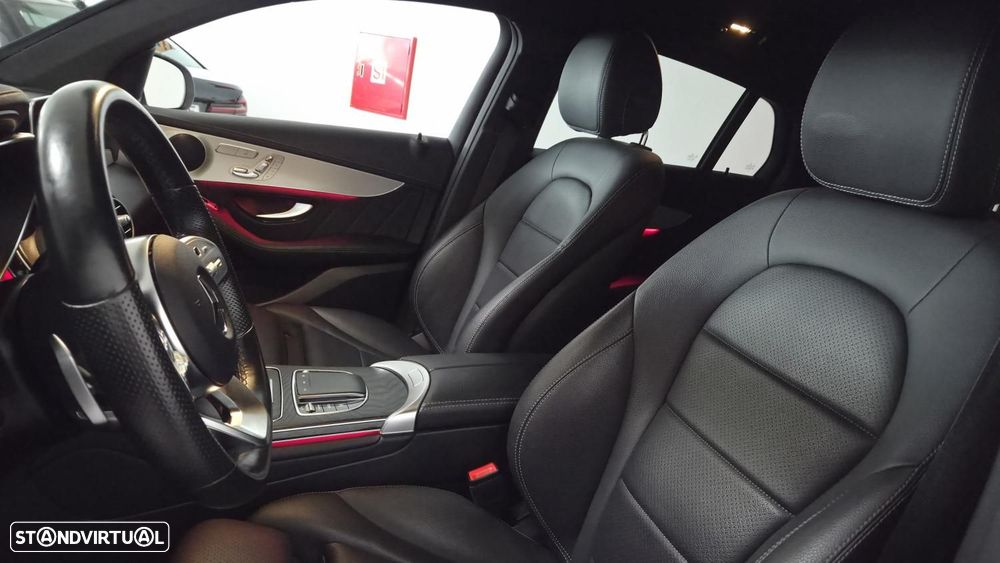 Mercedes-Benz GLC 300 de Coupé 4Matic - 11