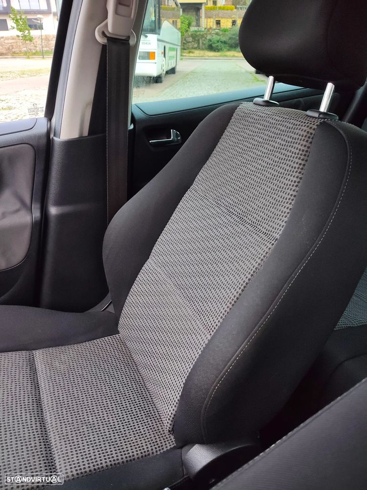 Peugeot 207 SW 1.4 Sport - 17