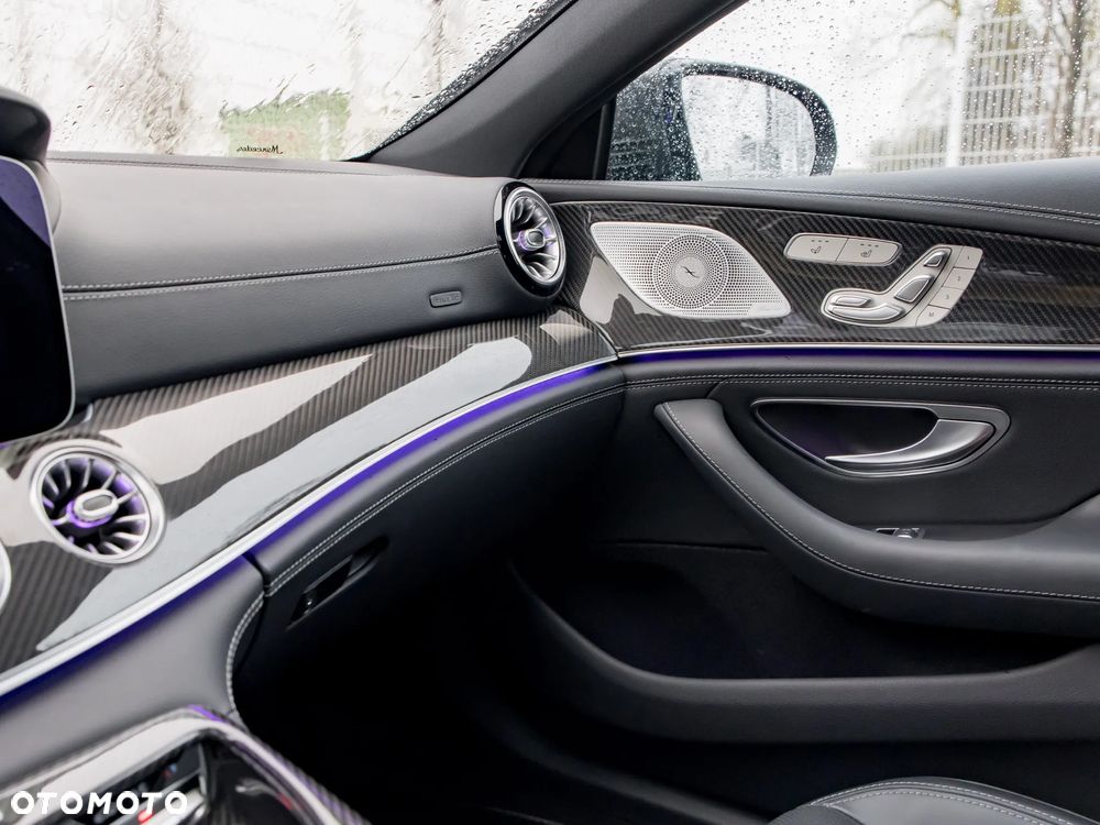 Mercedes-Benz AMG GT - 23