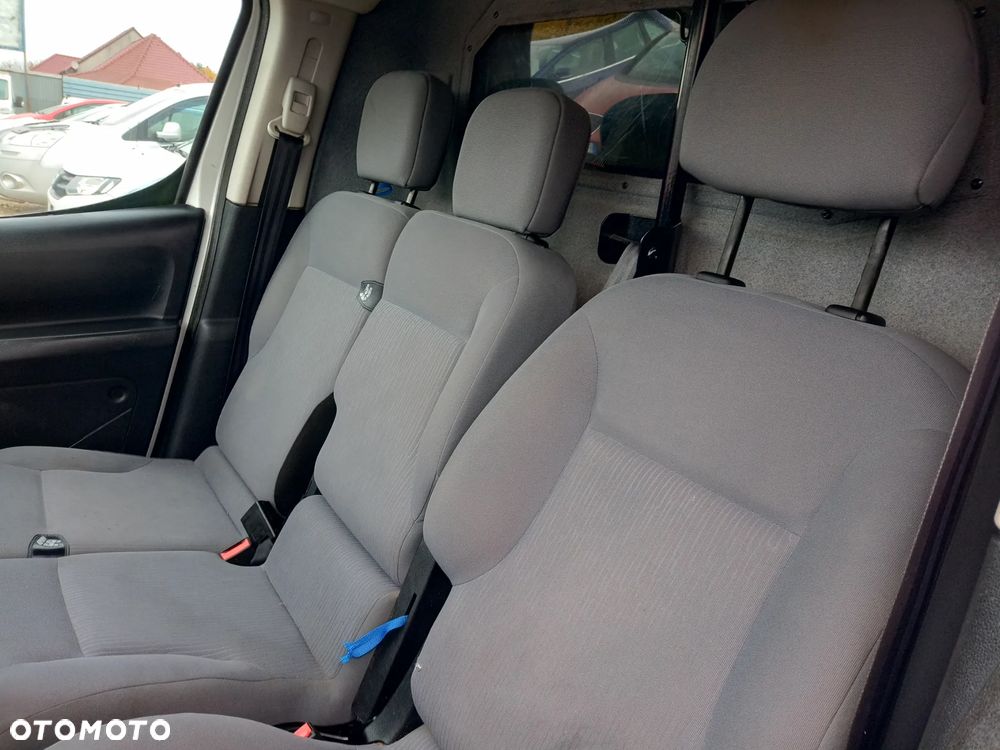 Peugeot Partner - 13