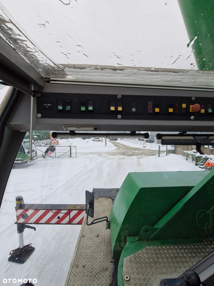 Liebherr LTM 1055-3.2 - 24