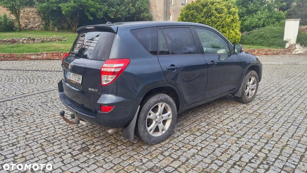 Toyota RAV4 2.2 D-4D 4x4 - 7