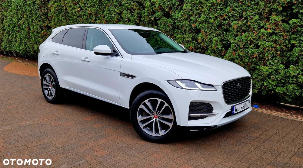 Jaguar F-Pace - 8