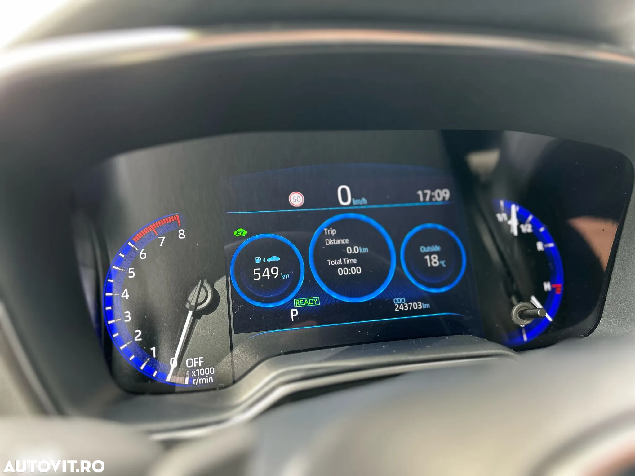 Toyota Corolla 2.0 Hybrid Touring Sports Lounge - 12