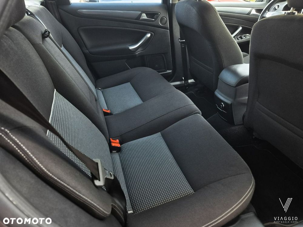 Ford Mondeo 1.6 Eco Boost Start-Stopp Champions Edition - 19