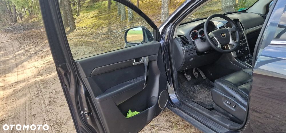 Chevrolet Captiva 2.0 d LT high - 9