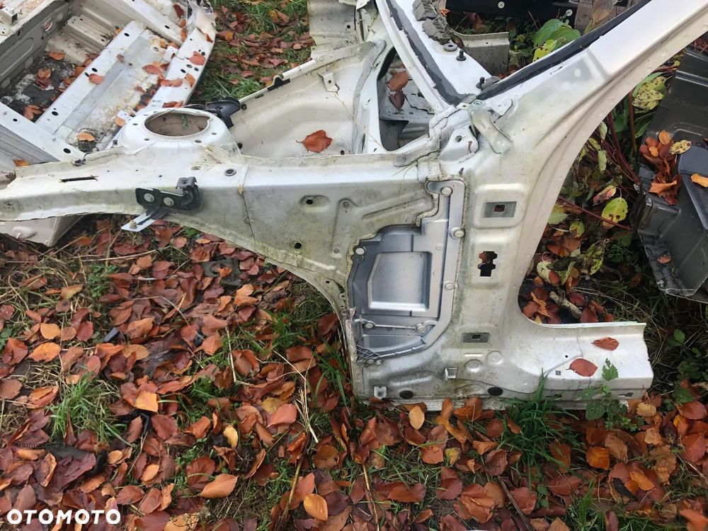 ĆWIARTKA PRZÓD RAMA SZYBY SŁUPKI BMW 4 F33 M4 F83 - 8