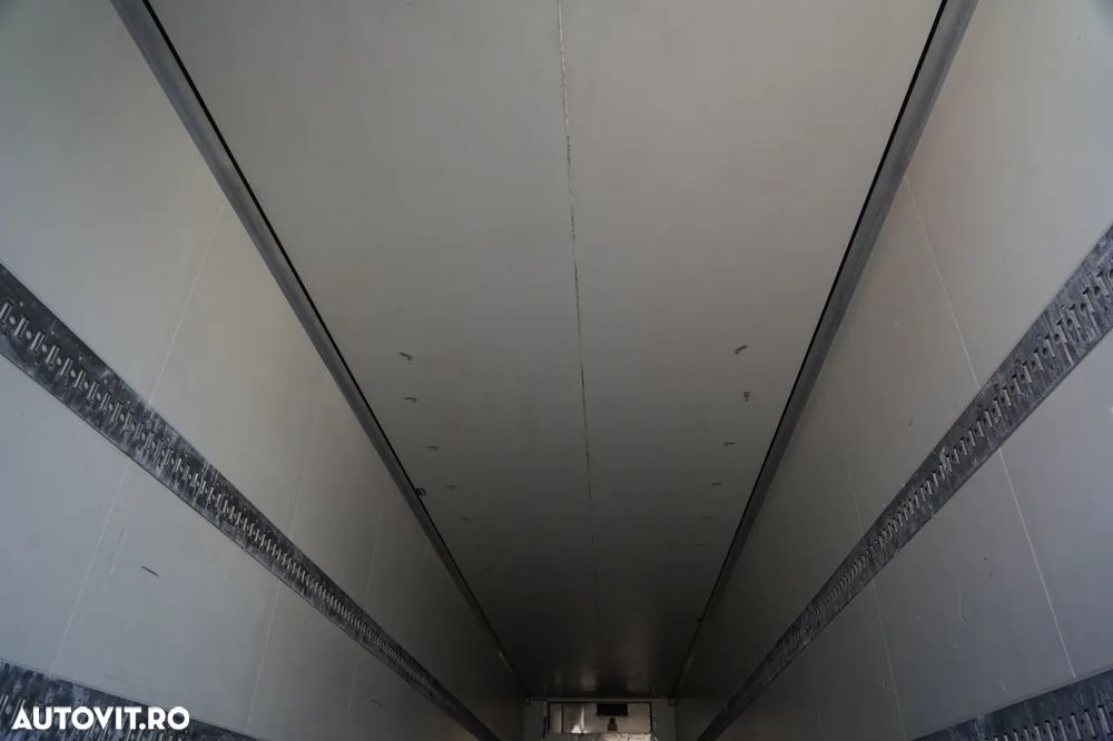 Krone REFRIGERAT KRONE / THERMO KING SLXI SPECTRUM / PUNȚĂ RIDICATĂ / JANTE DIN ALIAJ - 18