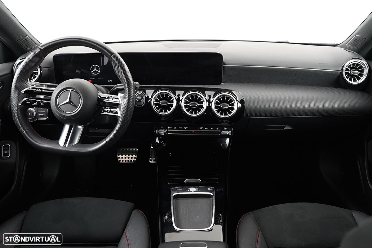Mercedes-Benz A 250 e - 9