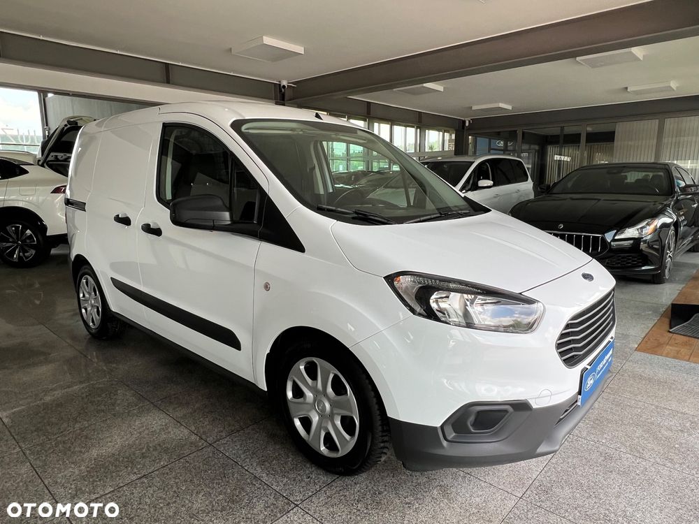 Ford Transit Courier - 3
