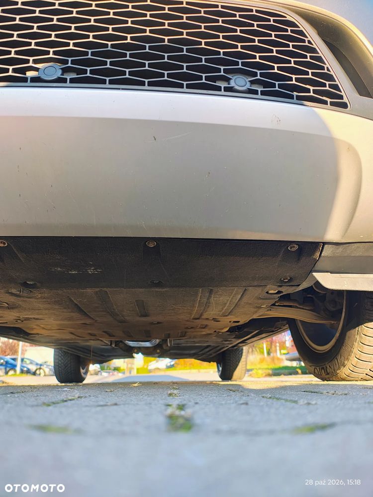 Land Rover Discovery Sport - 15