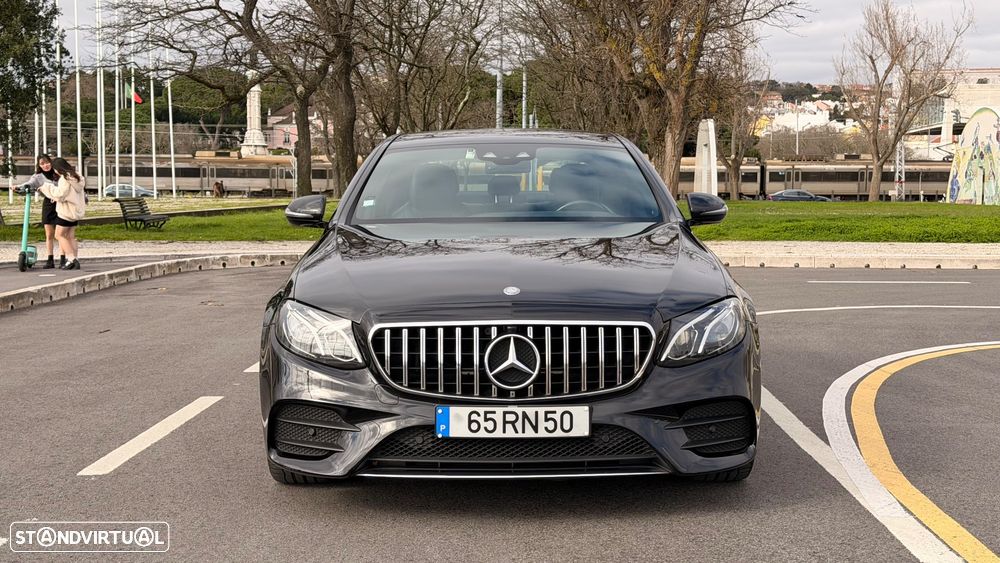 Mercedes-Benz E 220 d AMG Line - 2