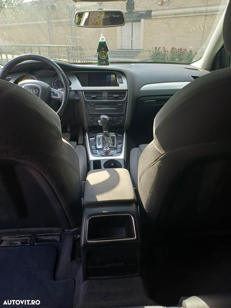 Audi A4 Limuzina - 4