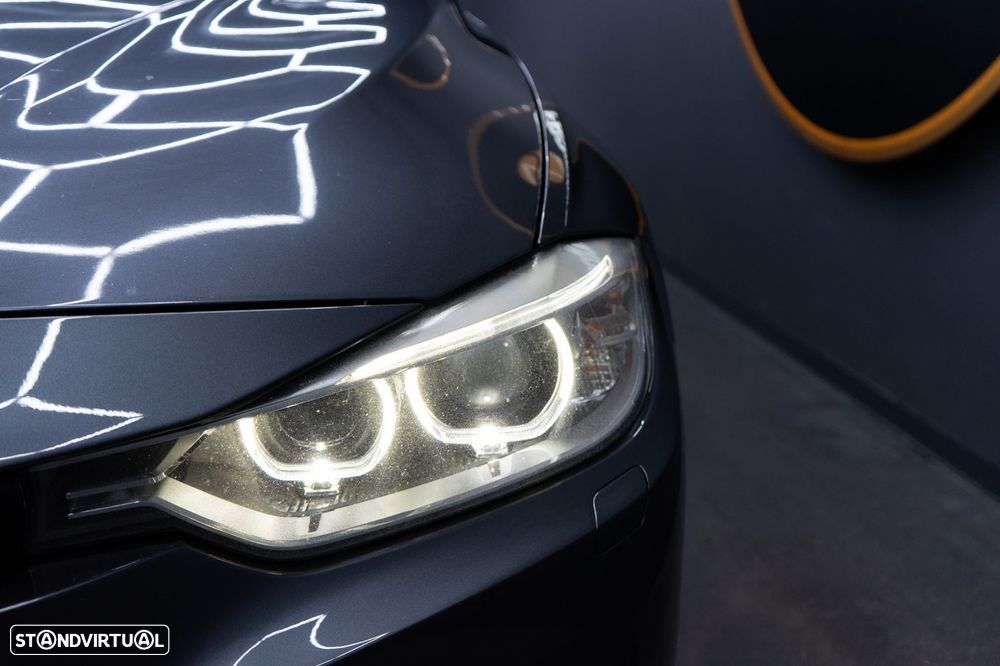 BMW 320 d Touring Auto Pack M - 17