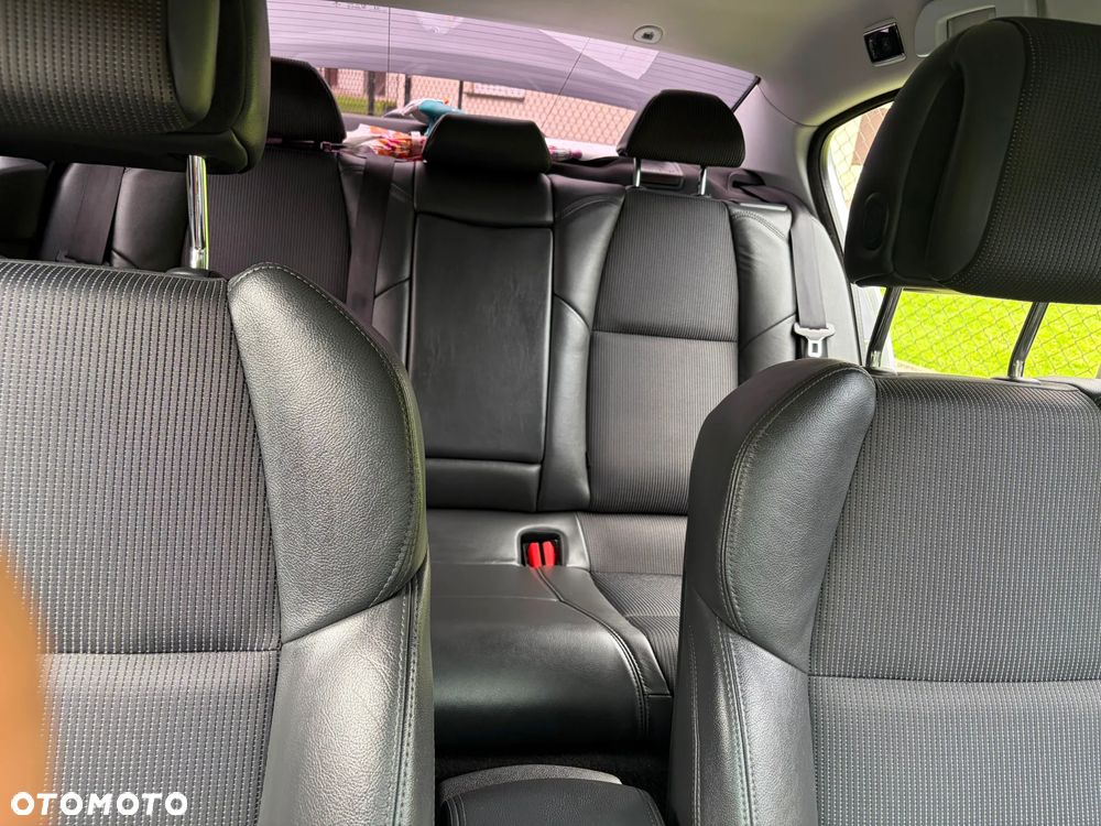 Peugeot 508 1.6 e-THP Allure S&S - 15