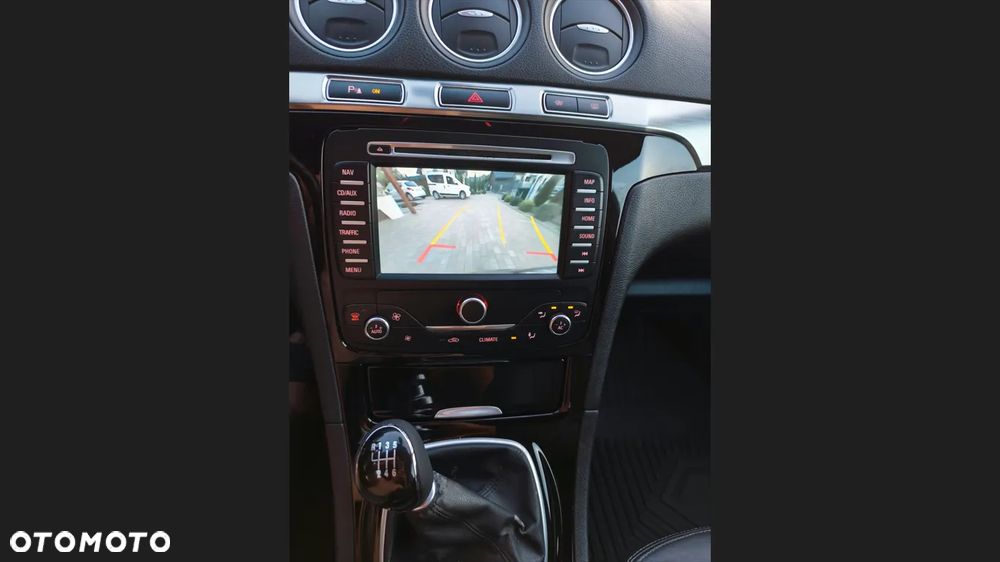Ford S-Max 2.0 TDCi DPF Titanium - 16