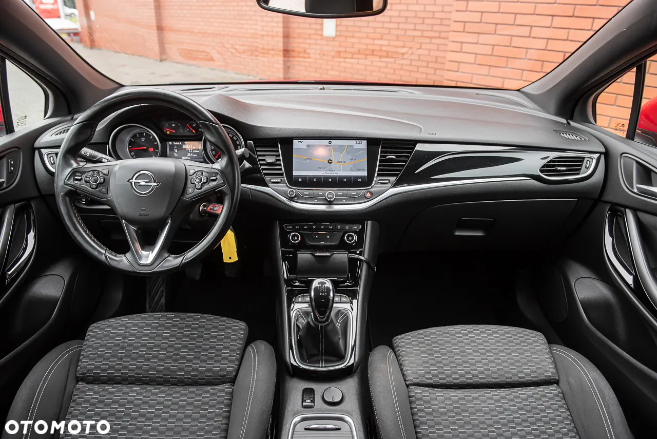Opel Astra 1.4 Turbo Sports Tourer Dynamic - 27
