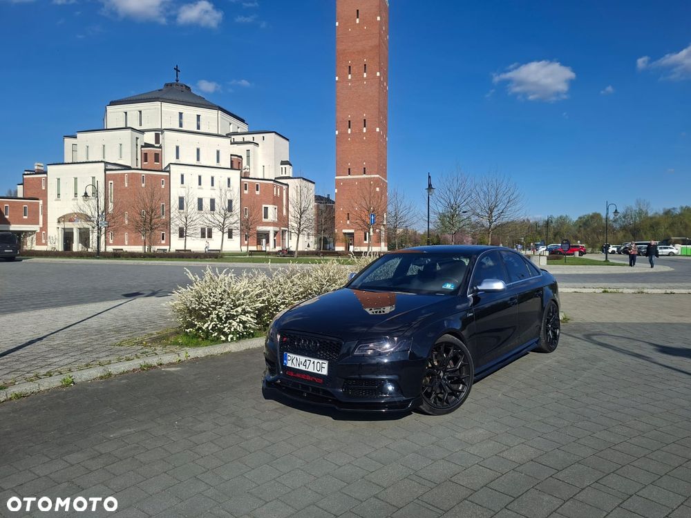 Audi S4 Limousine - 24