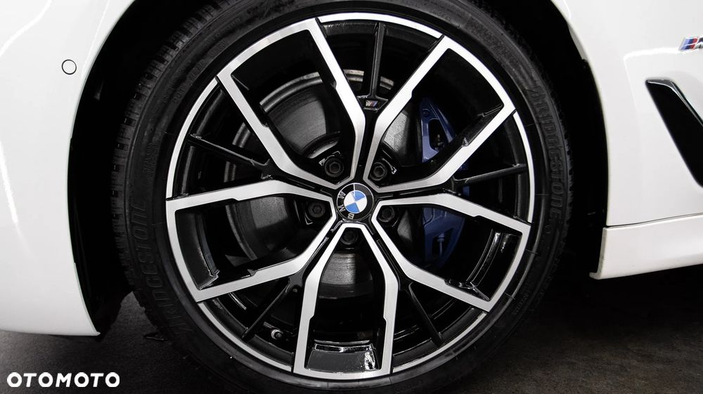 BMW Seria 5 520d xDrive M Sport sport - 11