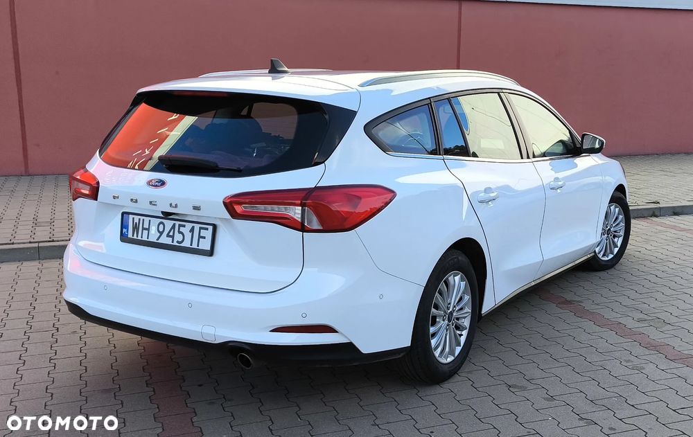 Ford Focus 2.0 EcoBlue Titanium - 26