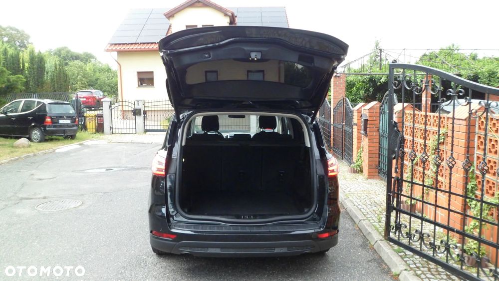 Ford S-Max 2.0 TDCi Titanium - 25