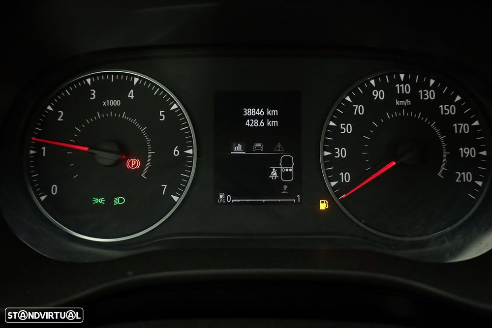 Dacia Sandero - 15