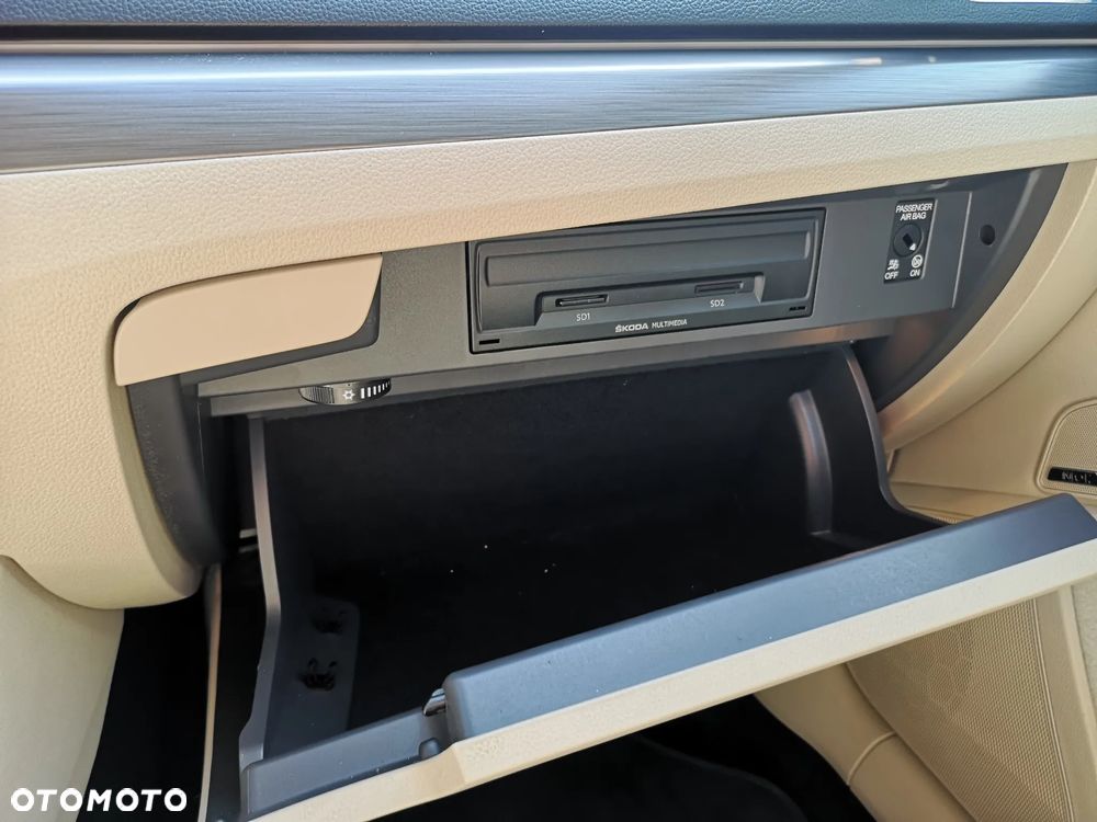 Skoda Superb 1.8 TSI Style DSG - 15