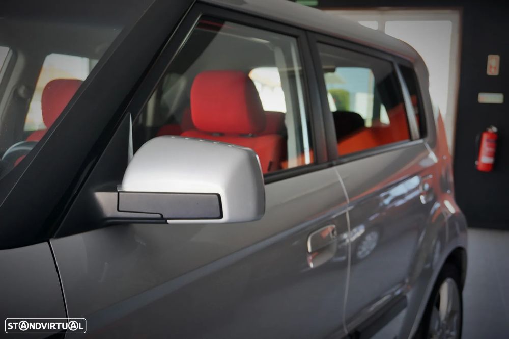 Kia Soul 1.6 CRDi EX - 27