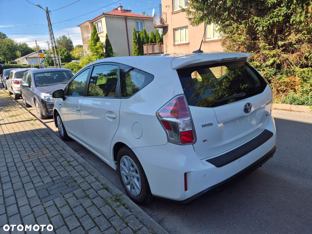 Toyota Prius+ - 7