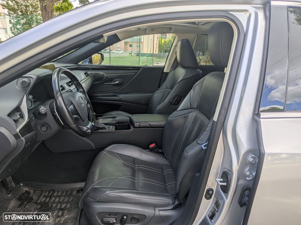 Lexus ES 300h Executive+ - 5