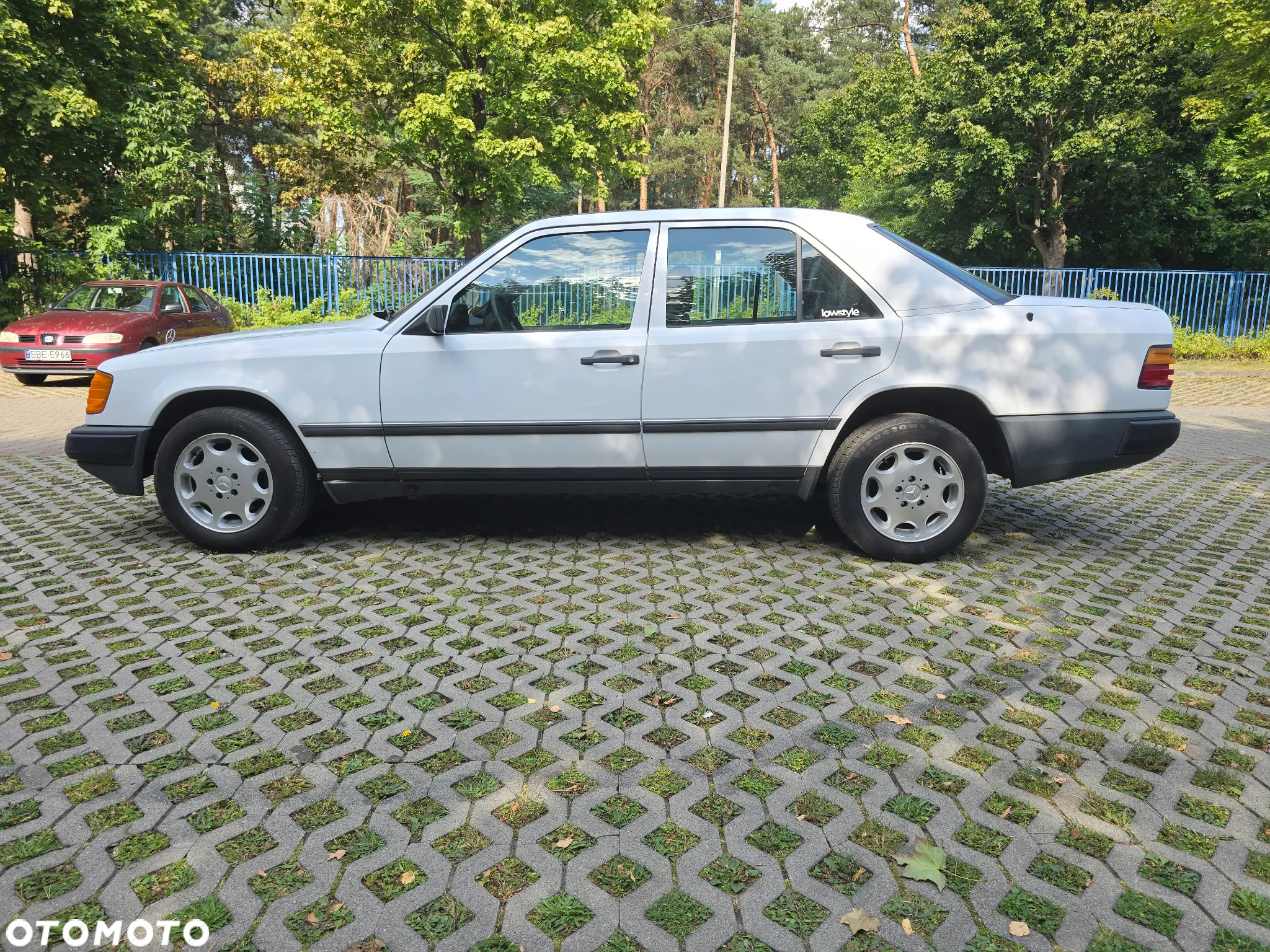 Mercedes-Benz W124 (1984-1993) - 2