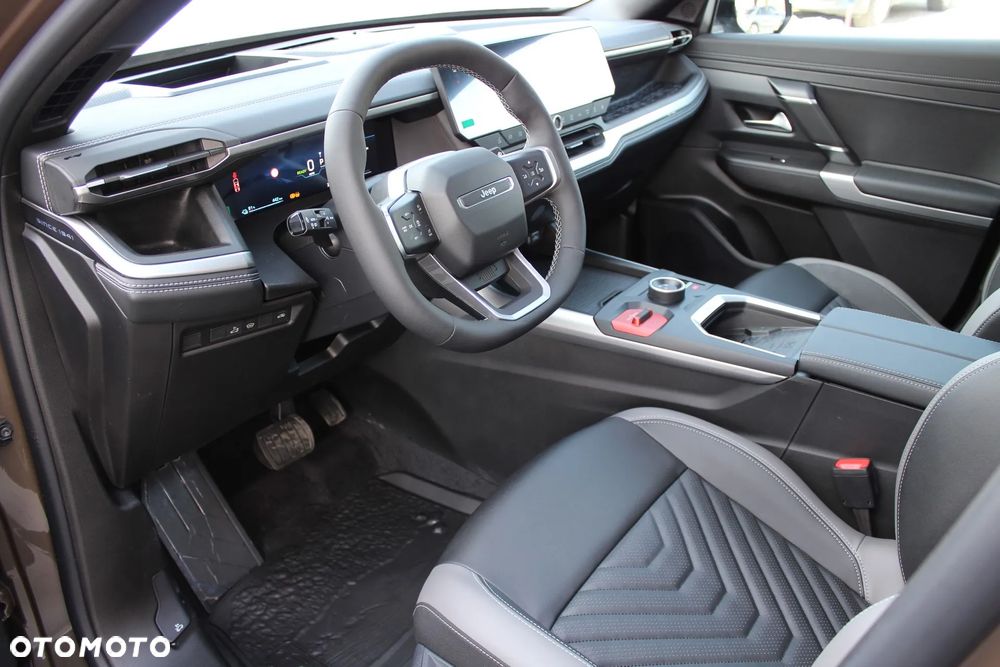 Jeep Compass 73.7kWh First Edition FWD - 12