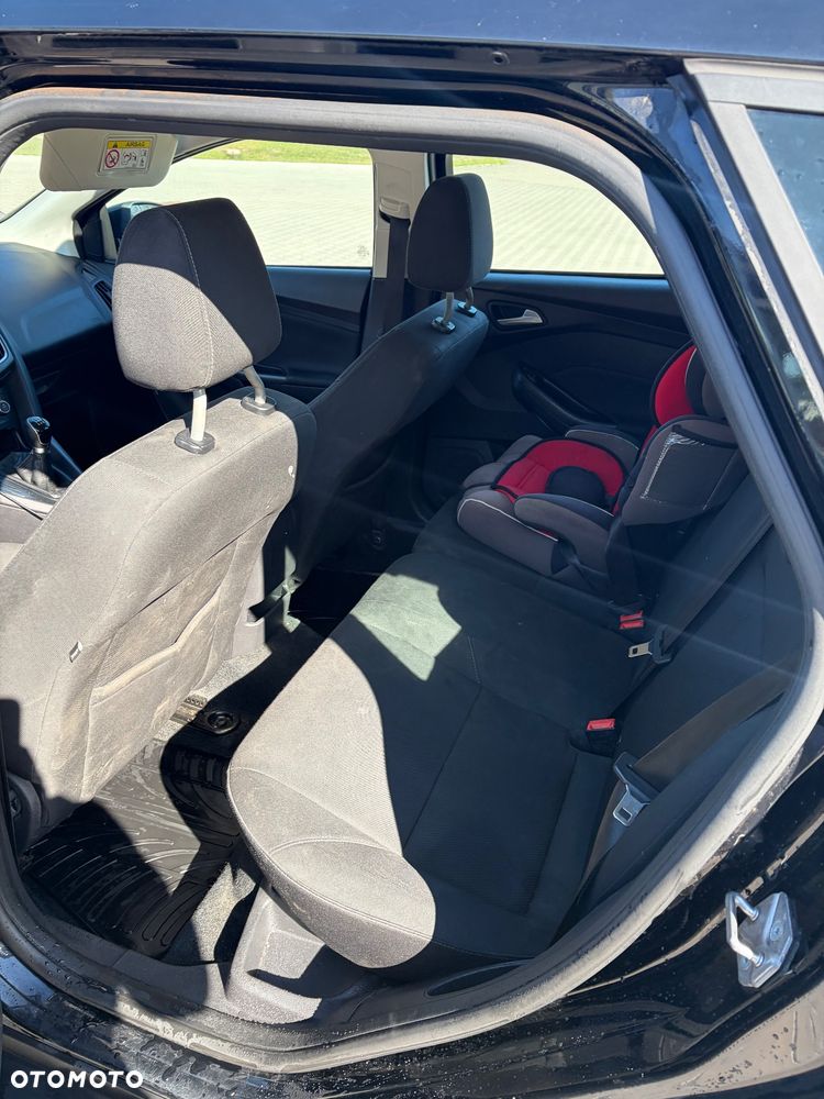 Ford Focus 1.6 SYNC Edition - 19