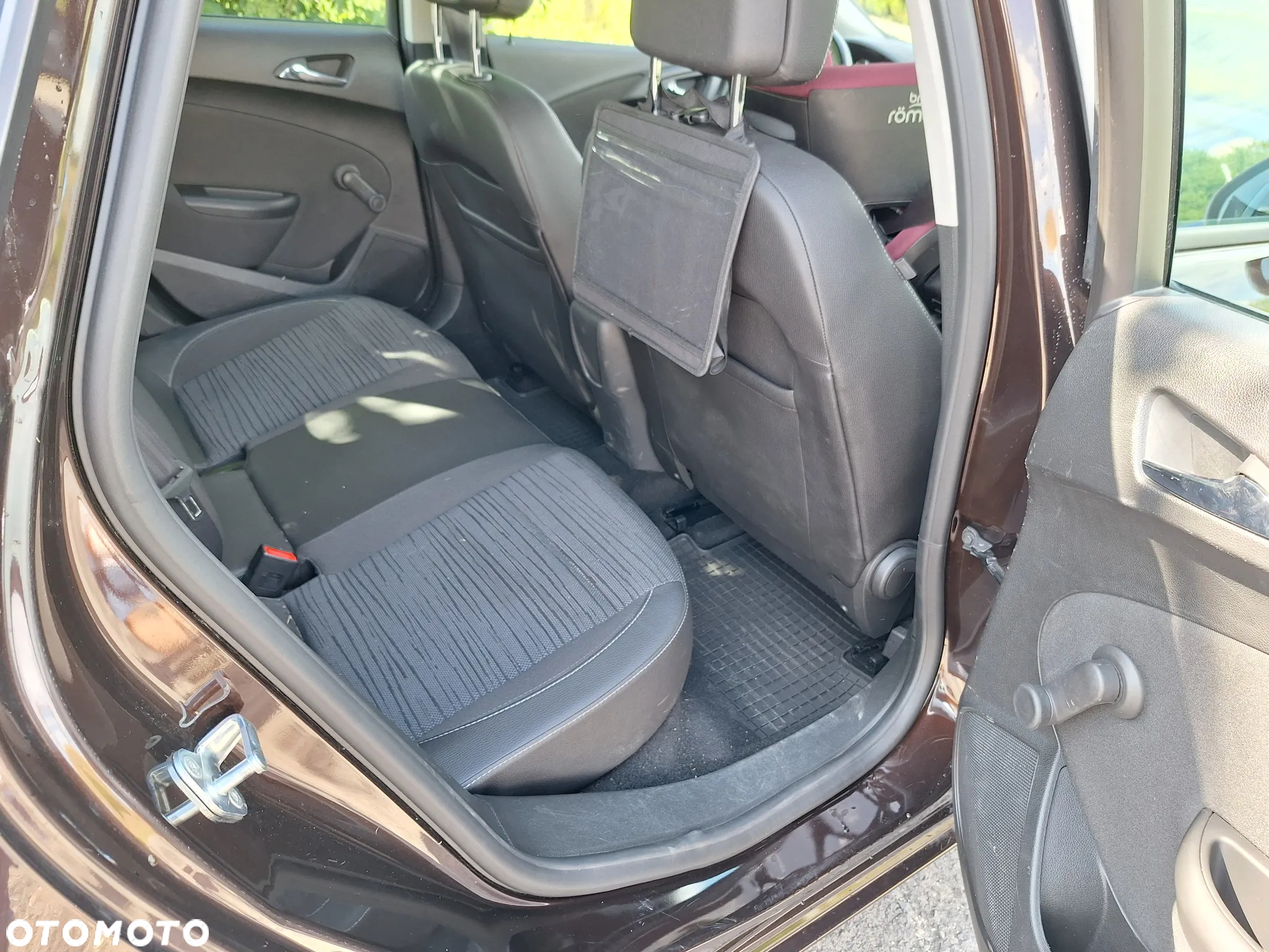 Opel Astra IV 1.6 Enjoy EU6 - 19