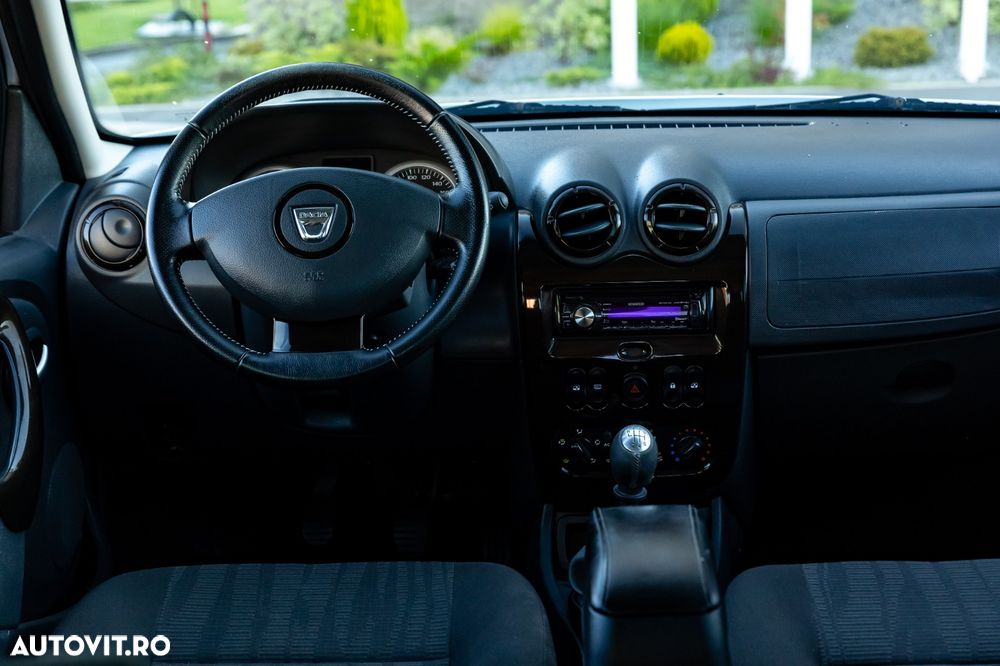 Dacia Duster 1.5 dCi 4x2 Laureate - 6