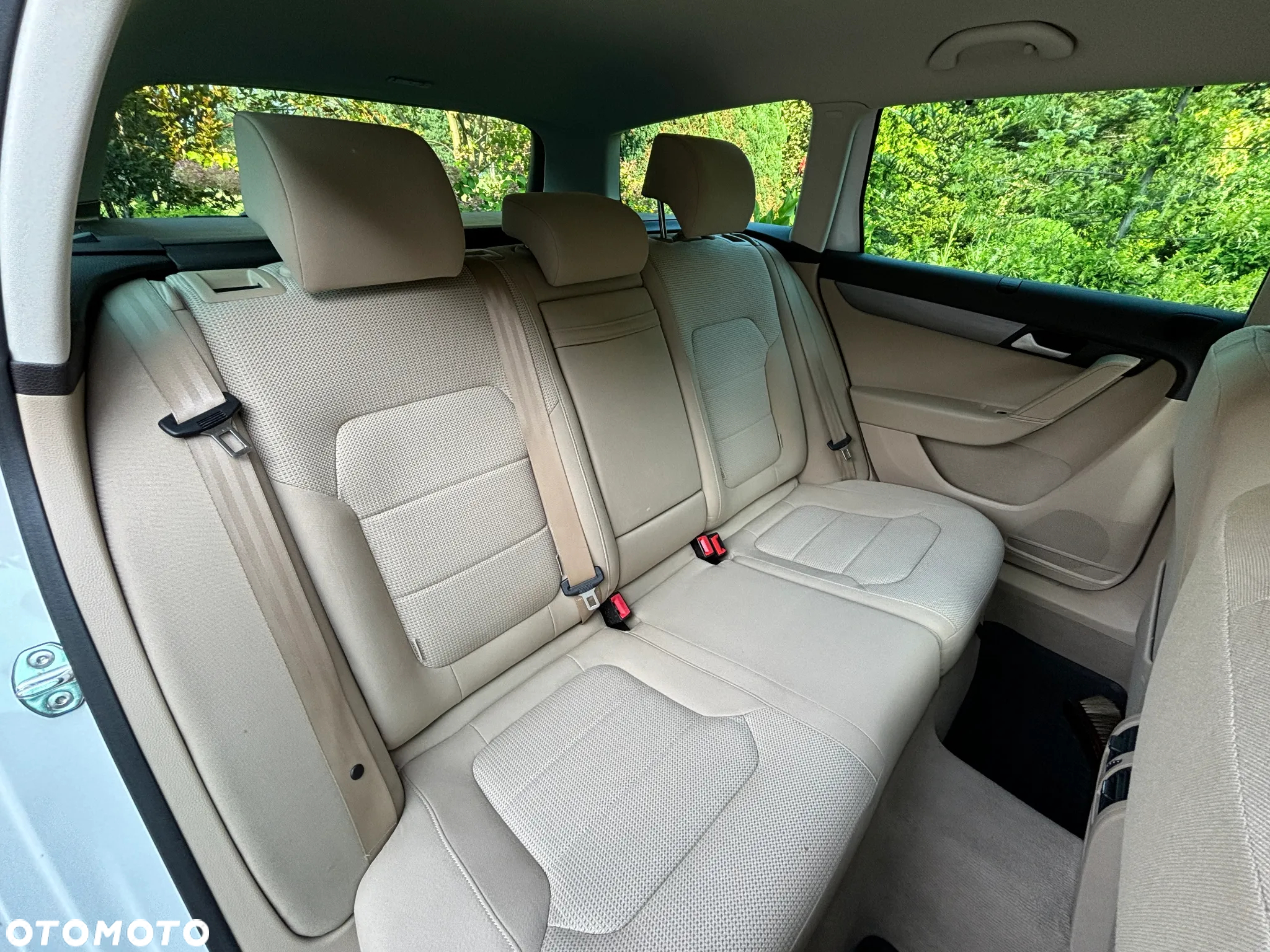 Volkswagen Passat 2.0 TDI Comfortline DSG - 19