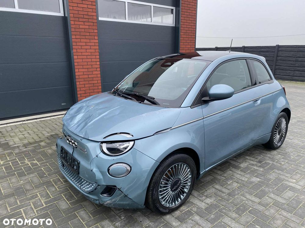 Fiat 500e La Prima - 1