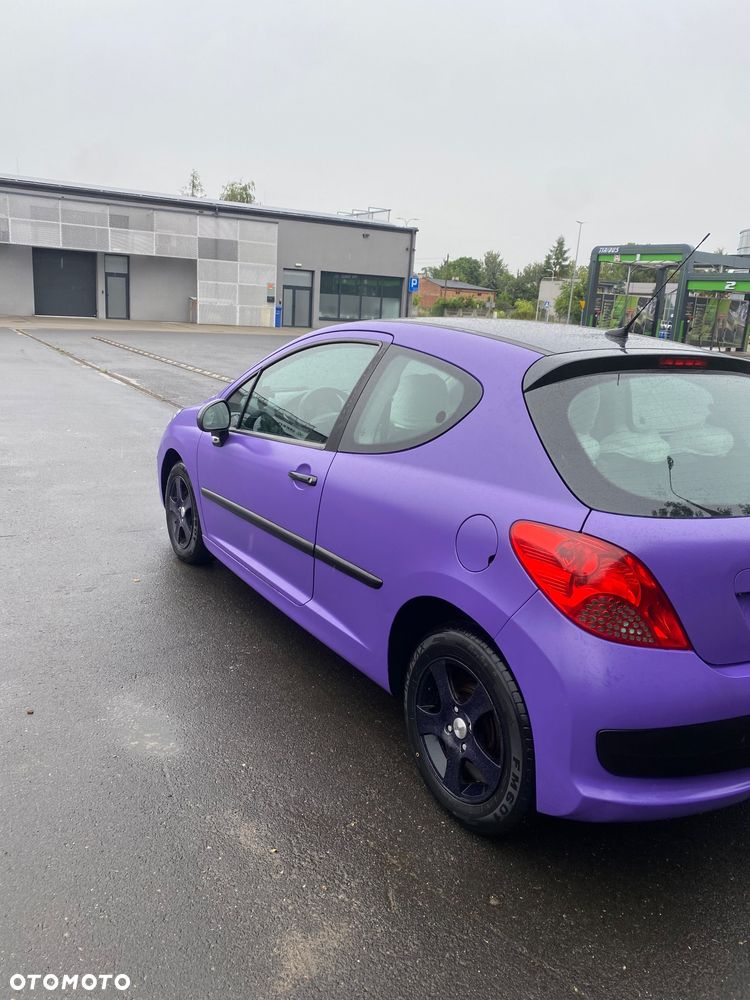 Peugeot 207 1.4 16V Presence - 3