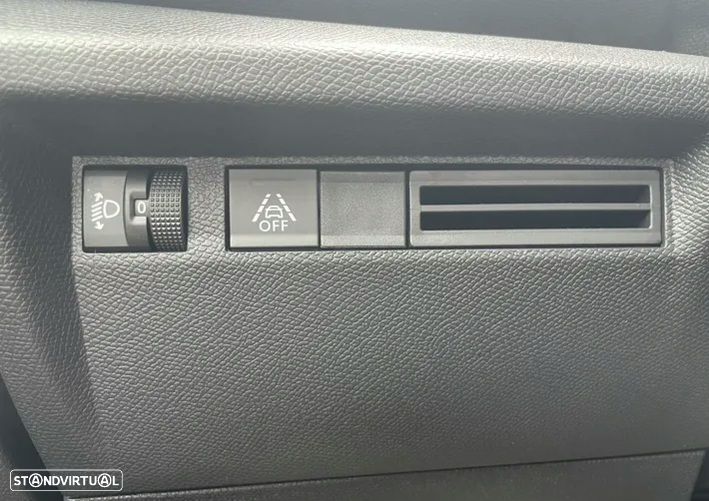 Citroën C4 1.2 PureTech Plus EAT8 - 19