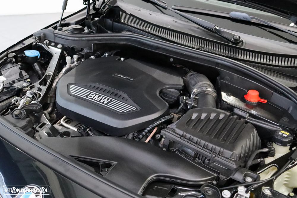 BMW 116 d Pack Desportivo M Auto - 38