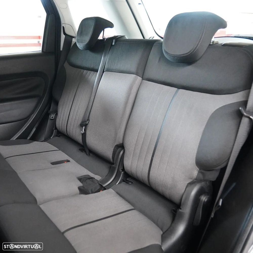 Fiat 500L 1.3 MJ Pop - 27