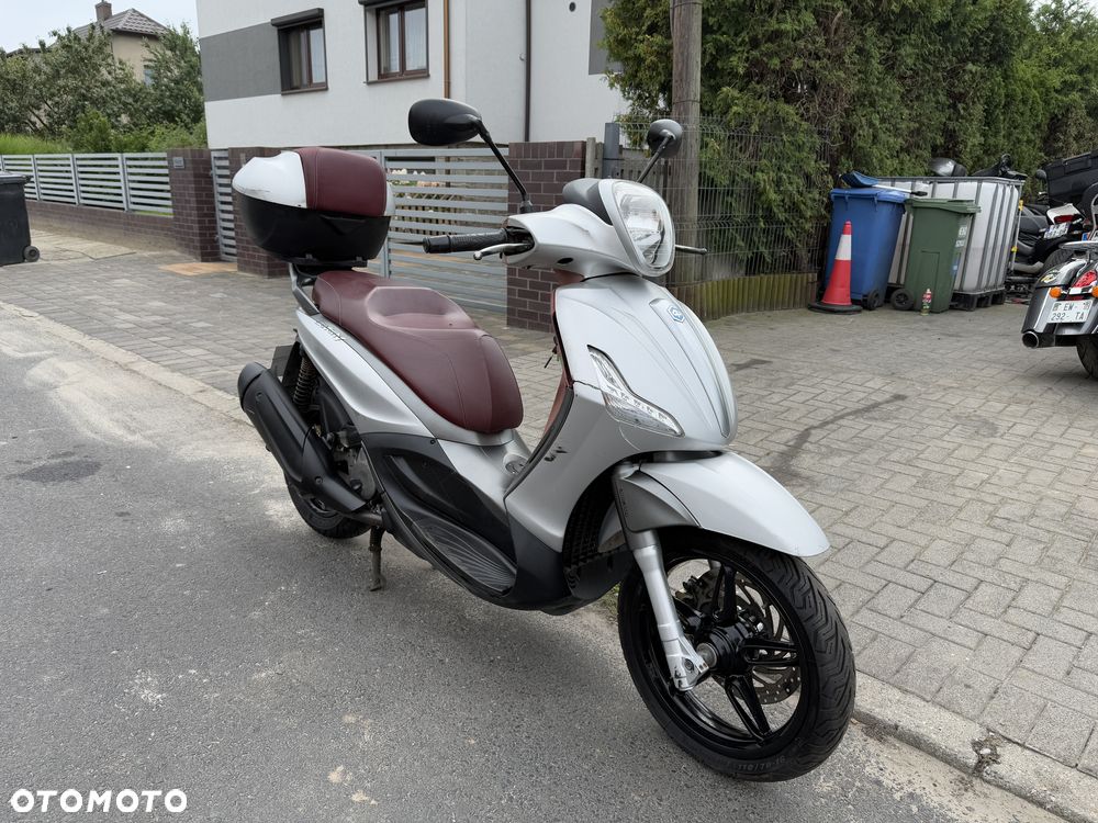 Piaggio Beverly - 1