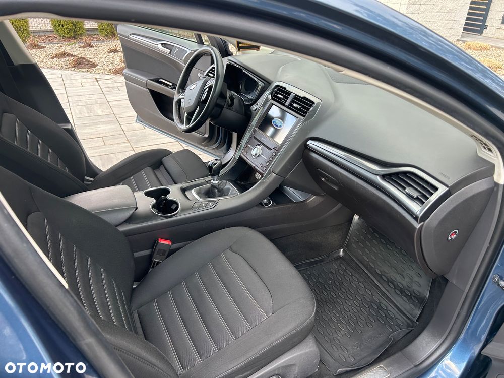 Ford Mondeo 2.0 TDCi STart-Stopp Titanium - 14