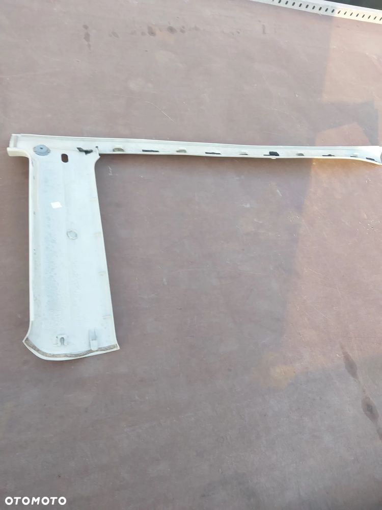 Poszycie słupka c prawa strona vw t4 - 2