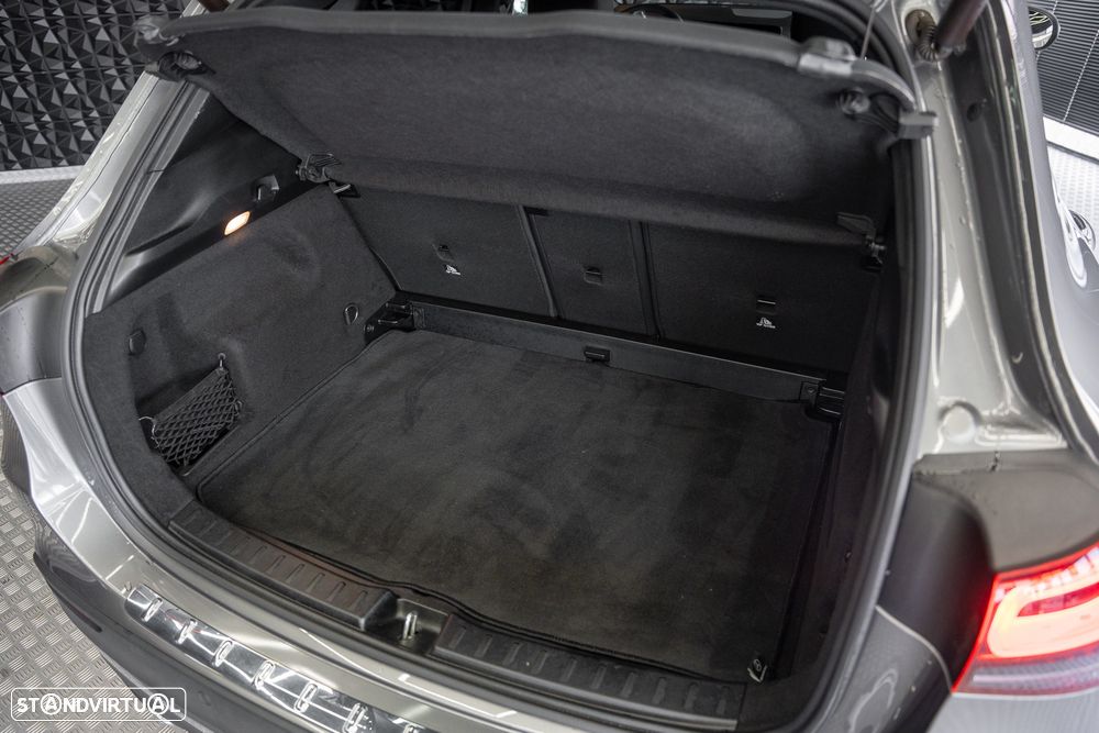 Mercedes-Benz GLA 180 d AMG Line - 21